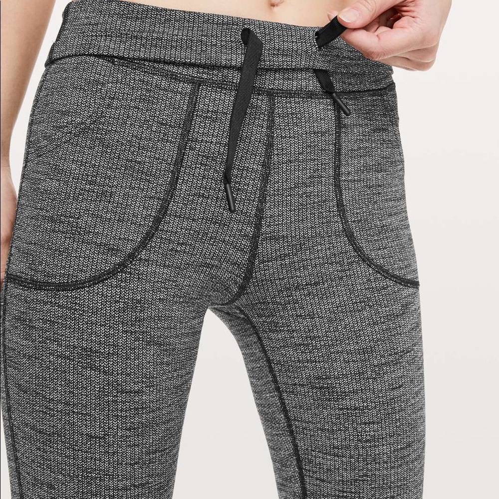 Lulu lemon Skinny Will Pant size 4 - *Full on luon